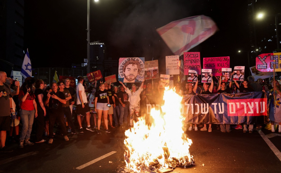 Ισραήλ: Νέες διαδηλώσεις για συμφωνία εκεχειρίας – Το πολιτικό αδιέξοδο του Νετανιάχου