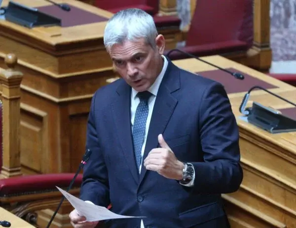 Πυρκαγιές: Σχέδιο αποσταθεροποίησης της χώρας από ξένο δάκτυλο βλέπει ο Καραγκούνης