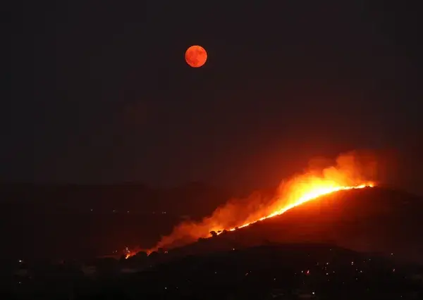 Πυρκαγιές – Νέρων Καίσαρ Αύγουστος