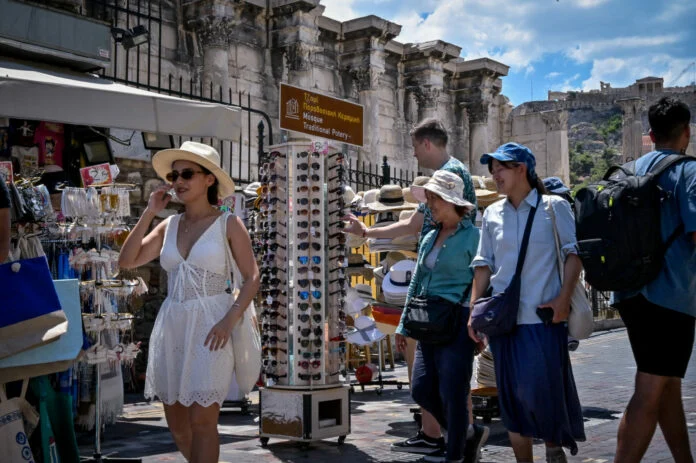 Guardian: «Η Ταϊλάνδη της Ευρώπης»