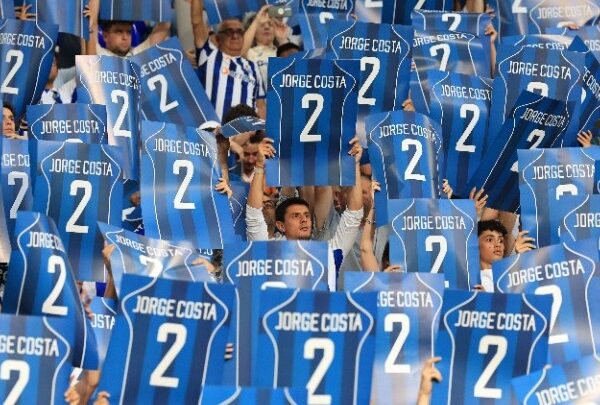 Η Πόρτο τίμησε τη μνήμη του Ζόρζε Κόστα