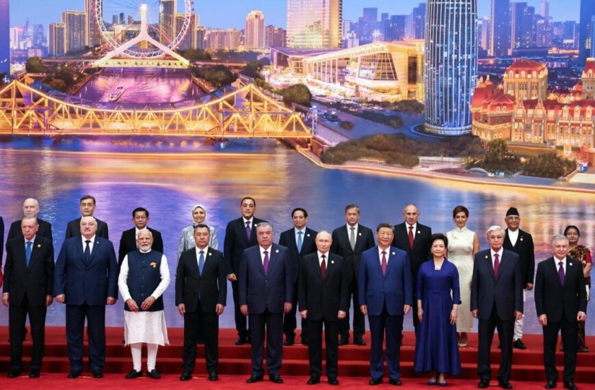 Ανάλυση / Η Ανατολή αντεπιτίθεται: Ο SCO ως «αντι-Δύση»