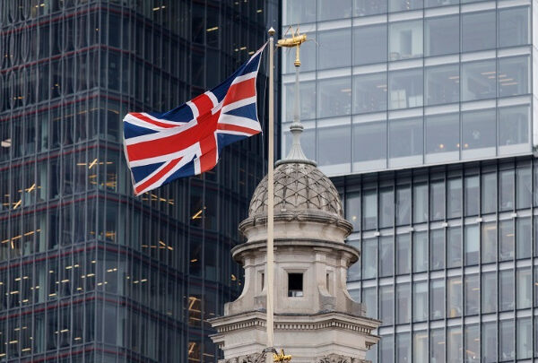 MI6: Ο Πούτιν δεν ενδιαφέρεται για ειρηνευτική λύση χωρίς συνθηκολόγηση της Ουκρανίας