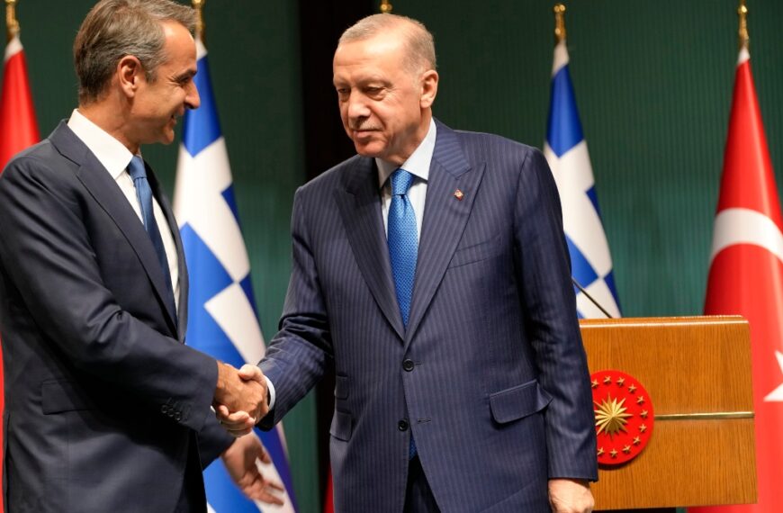 Η Milliyet για τις ελληνοτουρκικές σχέσεις: «Η ελληνική αρρώστια υποτροπιάζει»