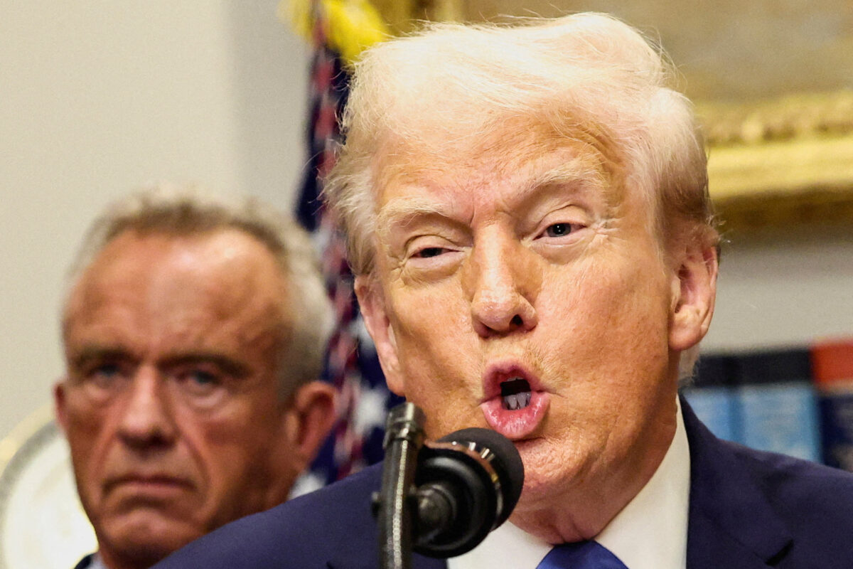 Τραμπ και παρακεταμόλη: Τι λέει η επιστήμη για τη σχέση της με τον…