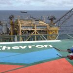 Ανάλυση / Η στρατηγική έλευση της Chevron στην Ελλάδα: Επενδύσεις, γεωπολιτική και η ενεργειακή σκακιέρα