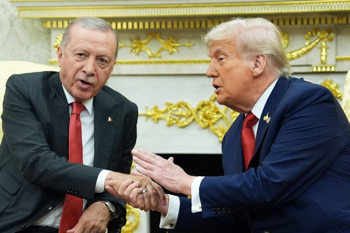 Φιντάν: Συμφωνία Ερντογάν – Τραμπ για την άρση των εμποδίων στις σχέσεις Άγκυρας&hellip;