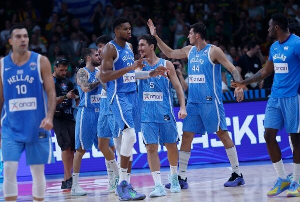 Η Εθνική Ελλάδας επιστρέφει στα ημιτελικά του Eurobasket μετά από 16 χρόνια