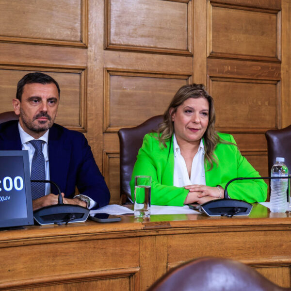 Προσκλητήριο… νεκρών από τη ΝΔ στην Εξεταστική για τον ΟΠΕΚΕΠΕ