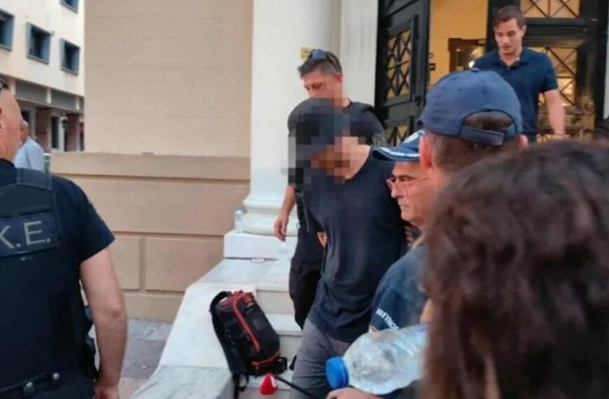 Φωτιά στην Πάτρα: Δικαιωμένοι οι δύο νεαροί εθελοντές – Κατέρρευσε το σενάριο&hellip;