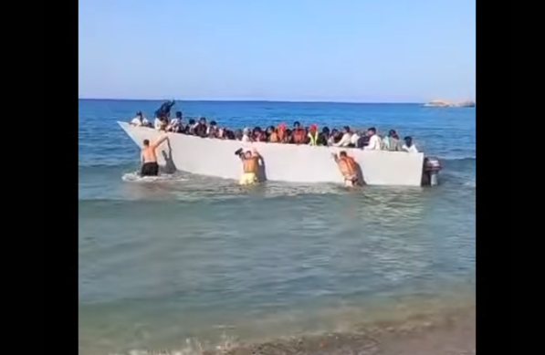 Fake news η ιστορία με τη βάρκα των μεταναστών στη Γαύδο