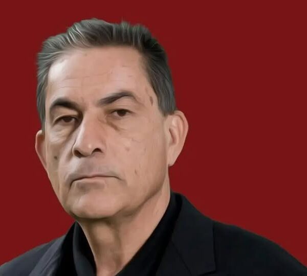 Ο Γκίντεον Λέβι τιμάται με το Βραβείο Δημοκρατίας της Πόλης των Αθηνών 2025