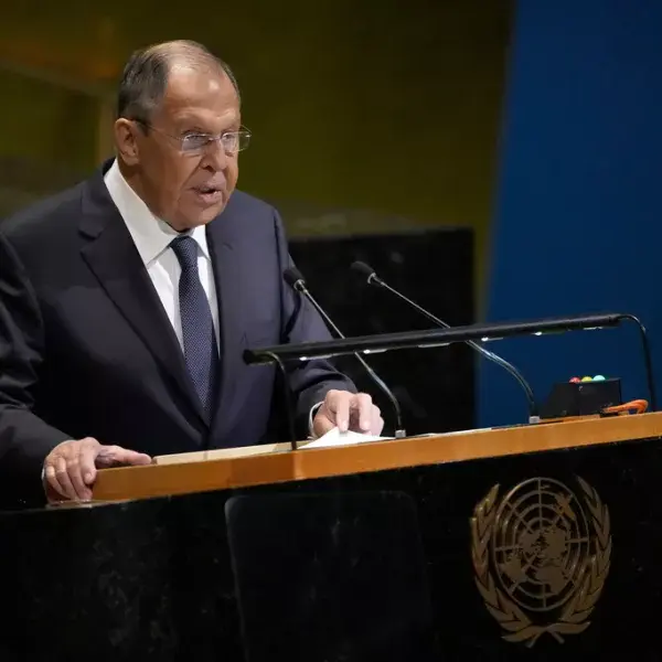 Λαβρόφ: «Όποιος καταρρίψει ρωσικά αεροσκάφη θα το μετανιώσει πικρά»