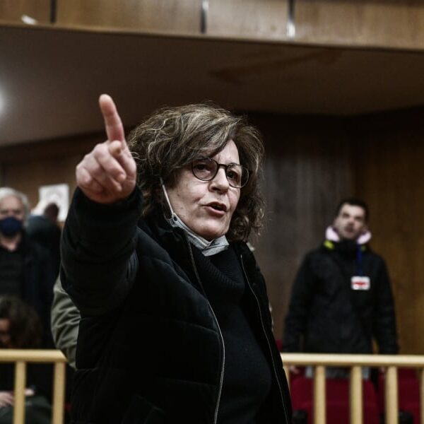 Μάγδα Φύσσα για την αποφυλάκιση Μιχαλολιάκου: «Οι φασίστες έξω, οι αλληλέγγυοι μέσα»