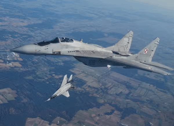 Συναγερμός στο ΝΑΤΟ: Σε πλήρη ετοιμότητα η αντιαεροπορική άμυνα στην Πολωνία