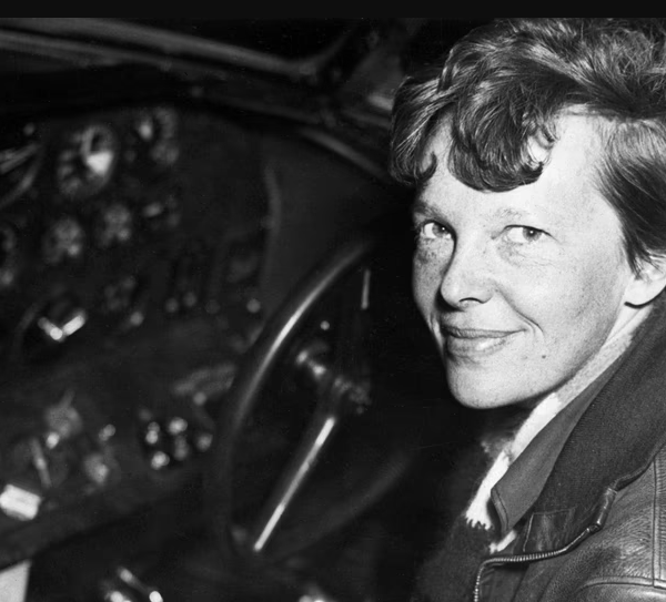 Η τελευταία πτήση της Amelia Earhart: Στα ίχνη του μύθου που δεν&hellip;