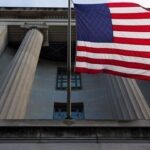 Η Fed μειώνει τα επιτόκια εν μέσω αβεβαιότητας και πολιτικής παράλυσης