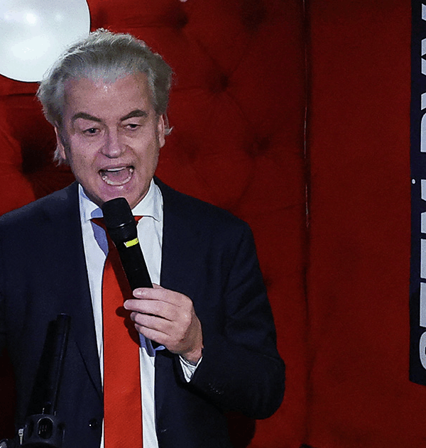 Η δύναμη της γλώσσας: Γιατί κερδίζουν οι ακροδεξιοί λαϊκιστές