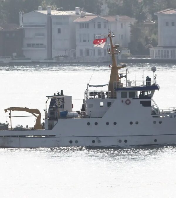 Η Άγκυρα στέλνει το «Πίρι Ρέις» στο Αιγαίο με νέα Navtex