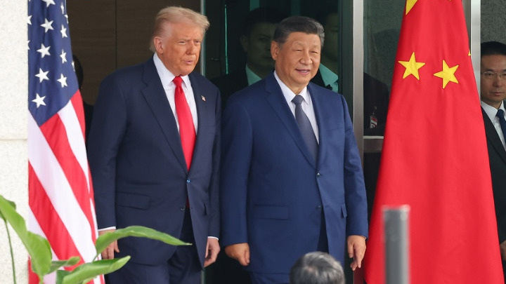 Ντ. Τραμπ – Σι Τζινπίνγκ: Η συνάντηση στο Μπουσάν και το νέο&hellip;