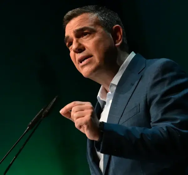 Τσίπρας–Μητσοτάκης: Κλιμακώνεται η σύγκρουση για τη Βενεζουέλα και το διεθνές δίκαιο