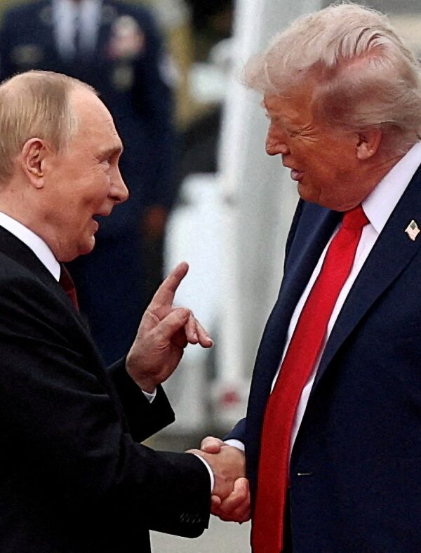 Ο κοινός στόχος Πούτιν και Τραμπ: Η καταστροφή της Ευρώπης