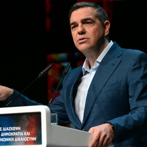Τσίπρας: «Ζυγώνει η ώρα ανάληψης ευθυνών» – Ολόκληρο το άρθρο του στην&hellip;