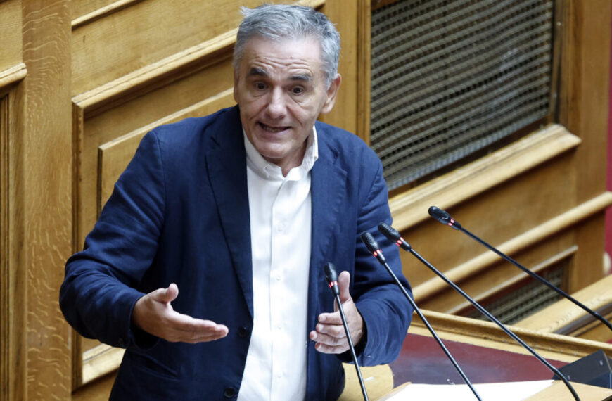 Ευκλείδης Τσακαλώτος: «Νομίζω ότι ο Τσίπρας πάει για κόμμα» – «Δεν έχουμε&hellip;