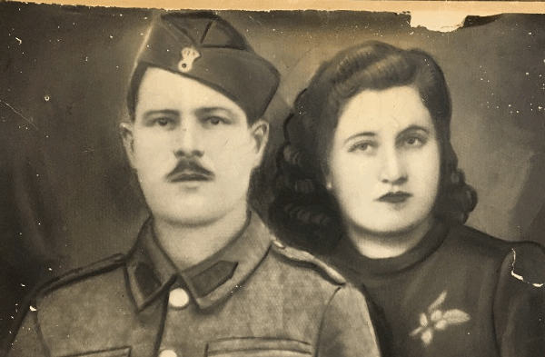 Τα γράμματα από το μέτωπο, είναι ό,τι έχει από τον πατέρα του