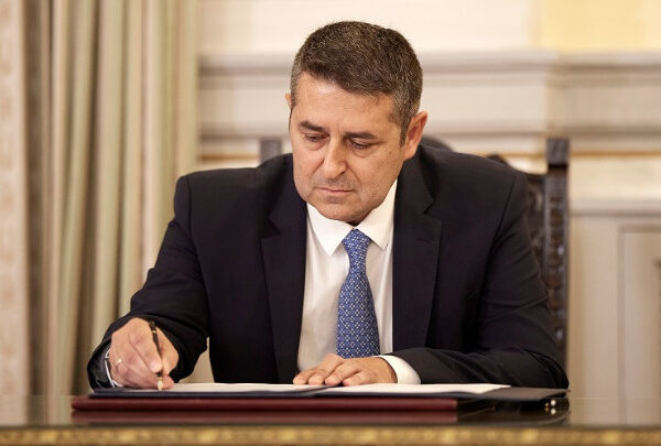 Παραμένει στη ΜΕΘ του Ευαγγελισμού ο Γιώργος Μυλωνάκης – Σταθερή αλλά κρίσιμη&hellip;