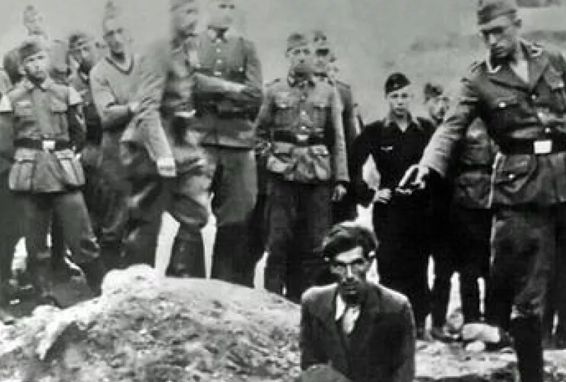 Ταυτοποιώντας ναζί εκτελεστές με τεχνητή νοημοσύνη