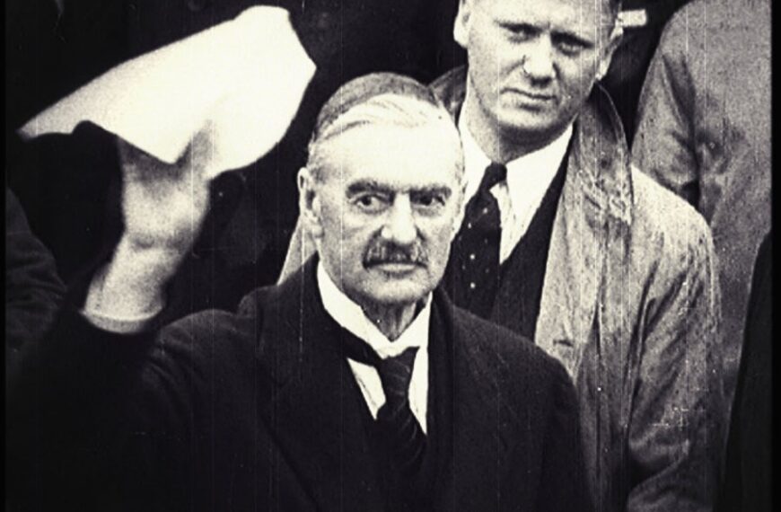 Οι σύγχρονοι Τσάμπερλεν: Ο κατευνασμός απέναντι στον Τραμπ και τον (φίλο του) Πούτιν