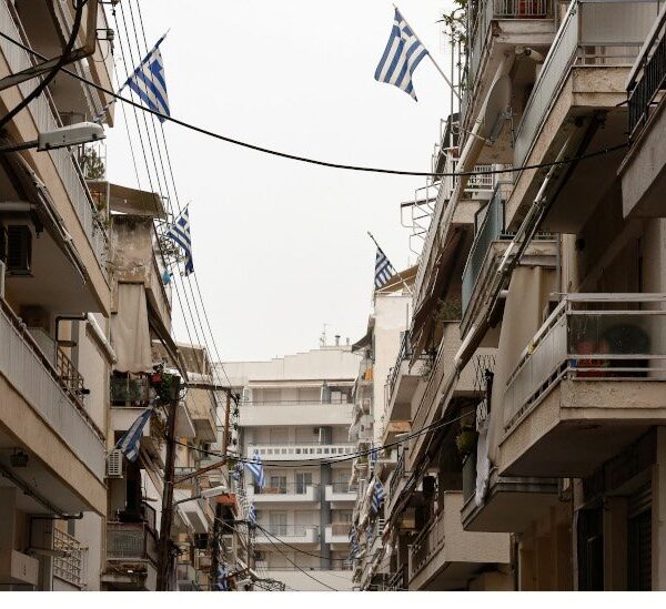 Η δυστοπία μέσα μας! Όταν ένας στους πέντε θέλει Χούντα, ή ηγέτη τύπου Πούτιν και Ερντογάν- Μία έρευνα που σοκάρει