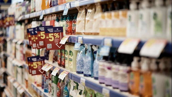 Ο πληθωρισμός μένει στάσιμος, οι τιμές στα τρόφιμα ανεβαίνουν – Η ακρίβεια που&hellip;