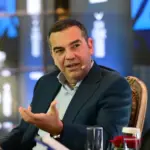 Διαψεύδονται τα σενάρια παραίτησης Τσίπρα