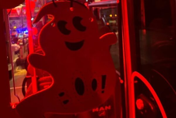 Ένα λεωφορείο με…φαντάσματα στους δρόμους της Θεσσαλονίκης