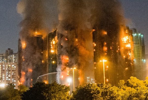 Φονική πυρκαγιά στο Χονγκ Κονγκ: 36 νεκροί – 279 αγνοούμενοι σε συγκρότημα&hellip;