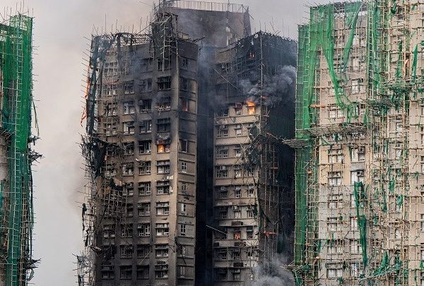 Χονγκ Κονγκ: Τραγωδία στο Wang Fuk Court του Tai Po με 128&hellip;
