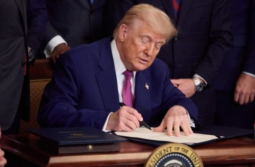 ΗΠΑ: Στη λίστα των «ξένων τρομοκρατικών οργανώσεων» οι Αδελφοί Μουσουλμάνοι