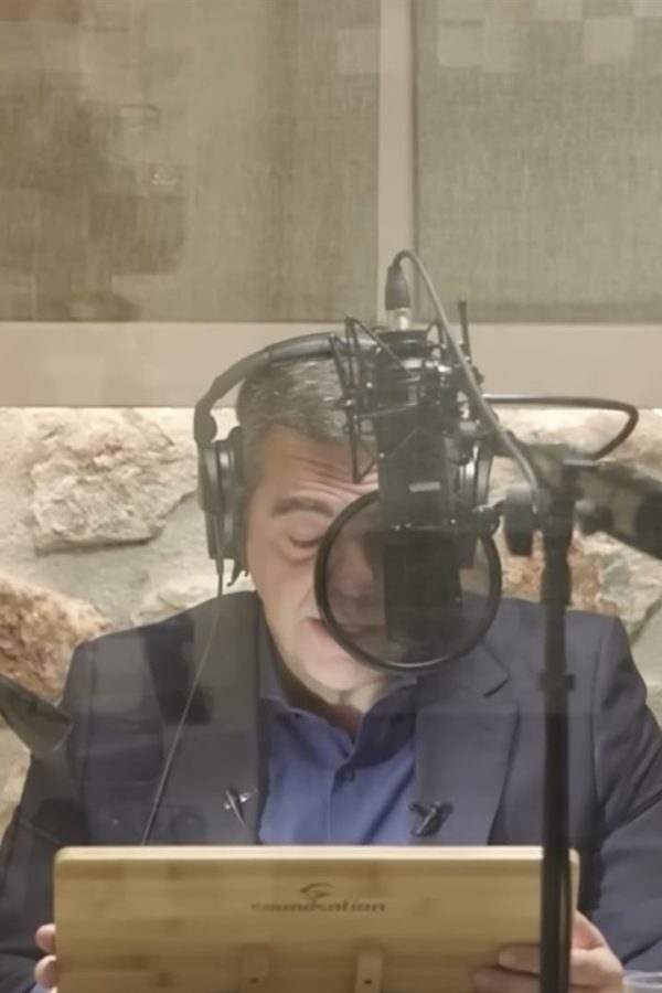 Αυτοβιογραφία Αλέξη Τσίπρα: Τι γράφει στην Ιθάκη για Κασσελάκη, «Ομπρέλα» και Πολάκη