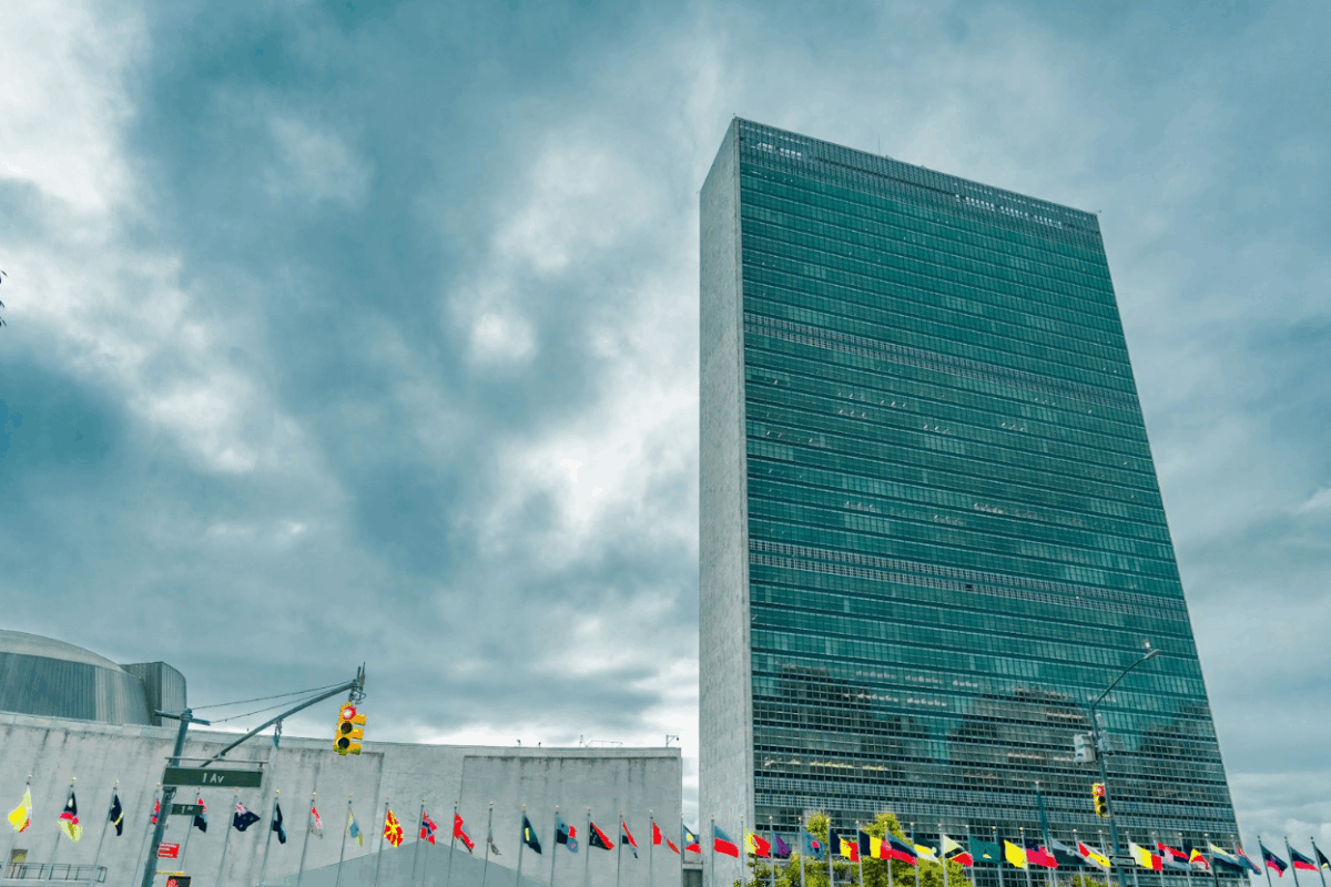 ΟΗΕ στα 80: Η θεσμική κόπωση μιας παγκόσμιας συνείδησης