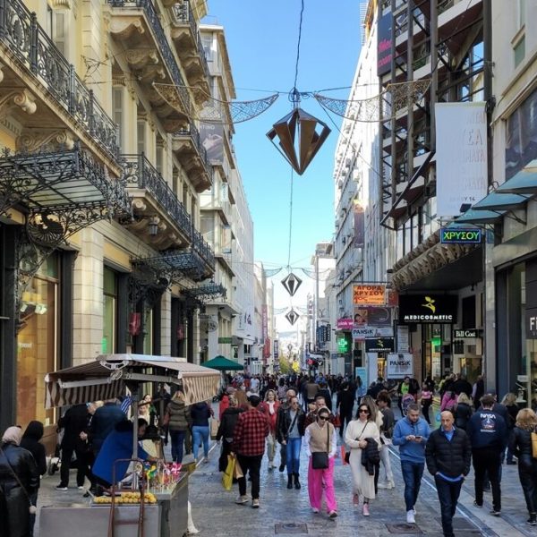 Βασίλης Κορκίδης / Κορύφωση της ετήσιας κατανάλωσης φέρνει η χριστουγεννιάτικη αγορά