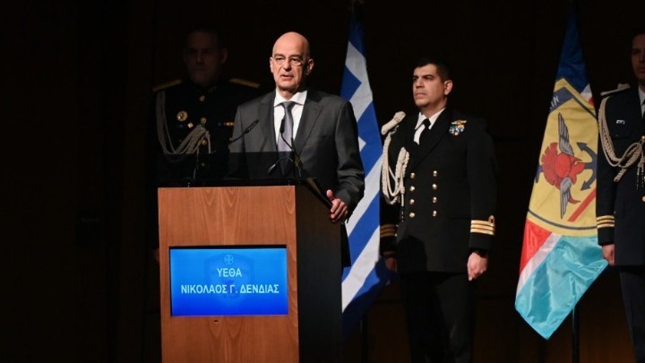 Μέτρα στήριξης για τη στρατιωτική οικογένεια παρουσίασε ο Νίκος Δένδιας