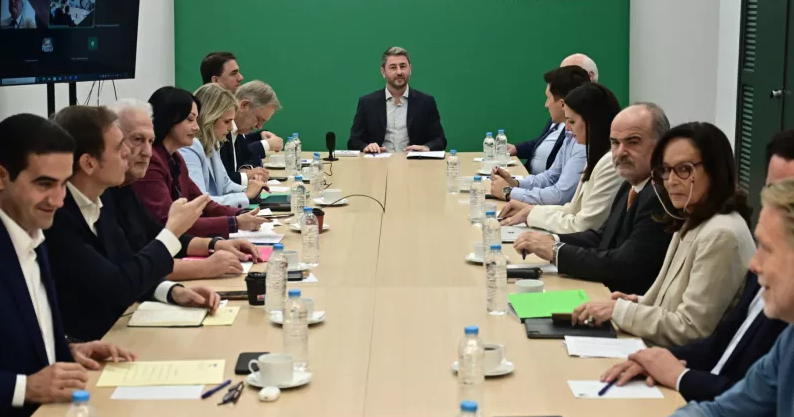 Το ΠΑΣΟΚ σε σταυροδρόμι ενότητας και ανασύνταξης – Το μήνυμα Ανδρουλάκη και το…