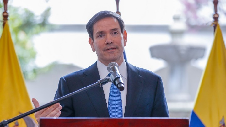 Ξεκίνησαν οι κρίσιμες συνομιλίες ΗΠΑ Ουκρανίας στη Φλόριντα…