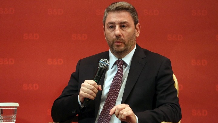 Ανδρουλάκης: «Η ΝΔ τα έκανε μπάχαλο στην ενέργεια – Μόνο το ΠΑΣΟΚ&hellip;