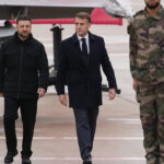 Μακρόν – Ζελένσκι υπέγραψαν «ιστορική» συμφωνία για 100 Rafale και νέα αμυντικά συστήματα