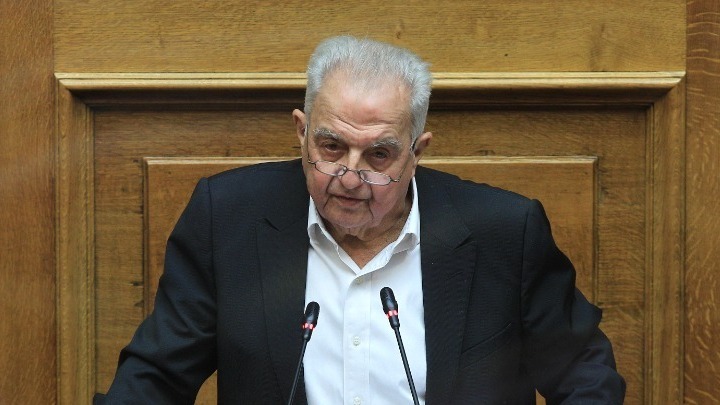 Έφυγε από τη ζωή ο Αλέκος Φλαμπουράρης, εμβληματική μορφή της Αριστεράς και&hellip;