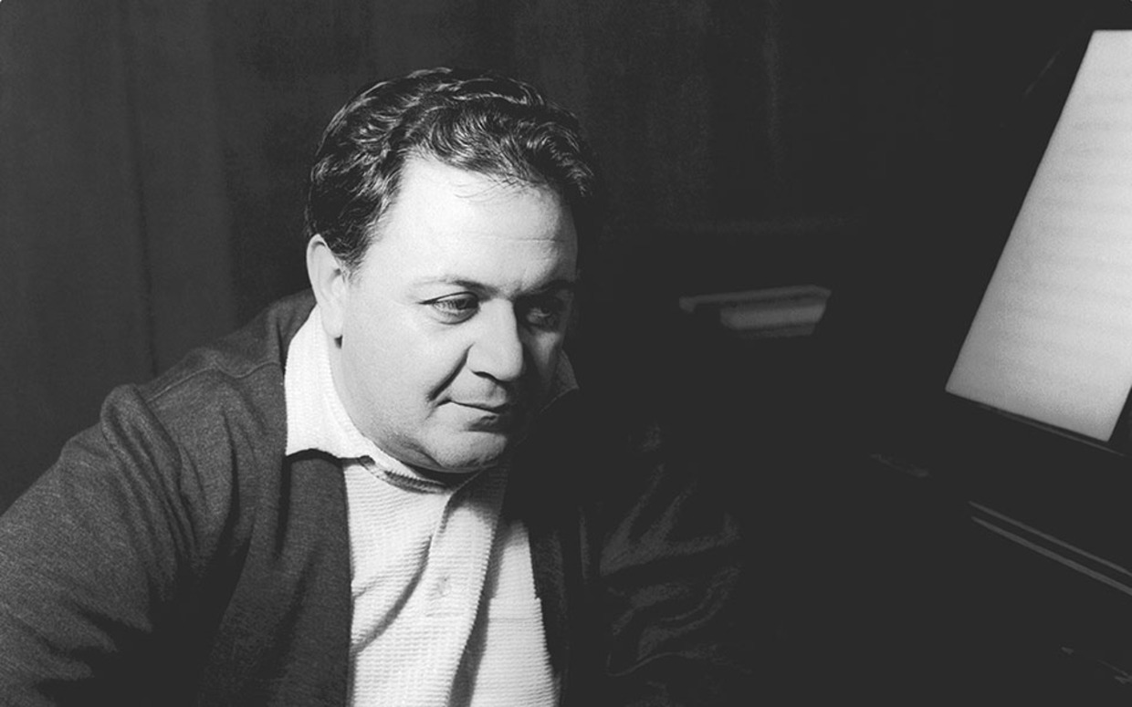 Ο Μάνος Χατζιδάκις «πάει» Σορβόννη – Διήμερο συνέδριο για τον σπουδαίο καλλιτέχνη