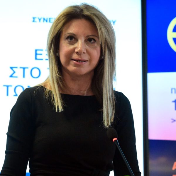 Έφοδος του ΣΔΟΕ στα γραφεία του Συλλόγου Θυμάτων Τεμπών: Καταγγελίες Καρυστιανού για&hellip;